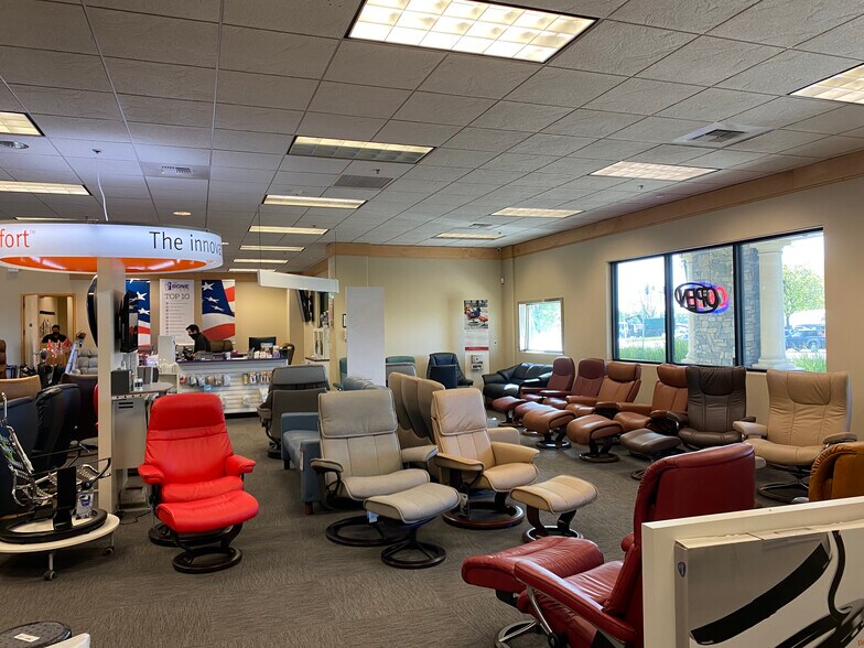 More Photos Of 1547 E March Ln, Stockton Bank For Lease