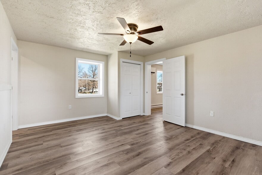 More Photos Of 301 Mount Vernon Blvd, Mount Vernon Apartments For Sale