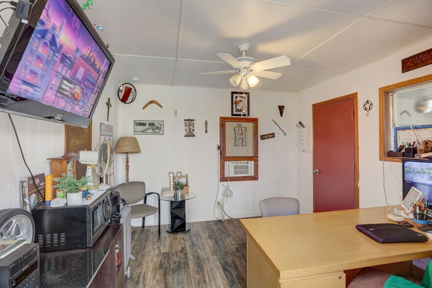 More Photos Of 6034 Brookside Rd, Pearland Carwash For Sale