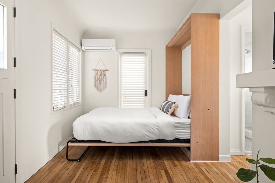 More Photos Of 1537 Union St, San Diego Apartments For Sale
