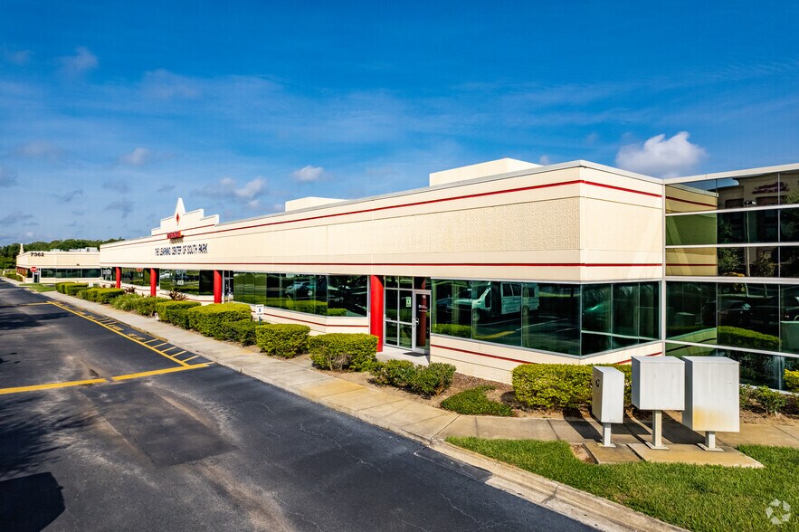 More Photos Of 7350 Futures Dr, Orlando Office For Sale