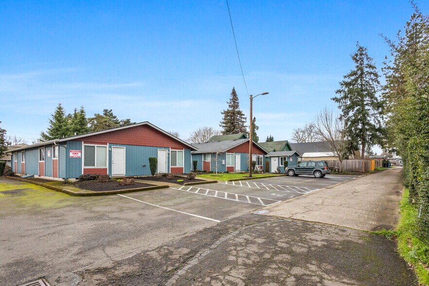 More Photos Of 2585 Lee St SE, Salem Multifamily For Sale