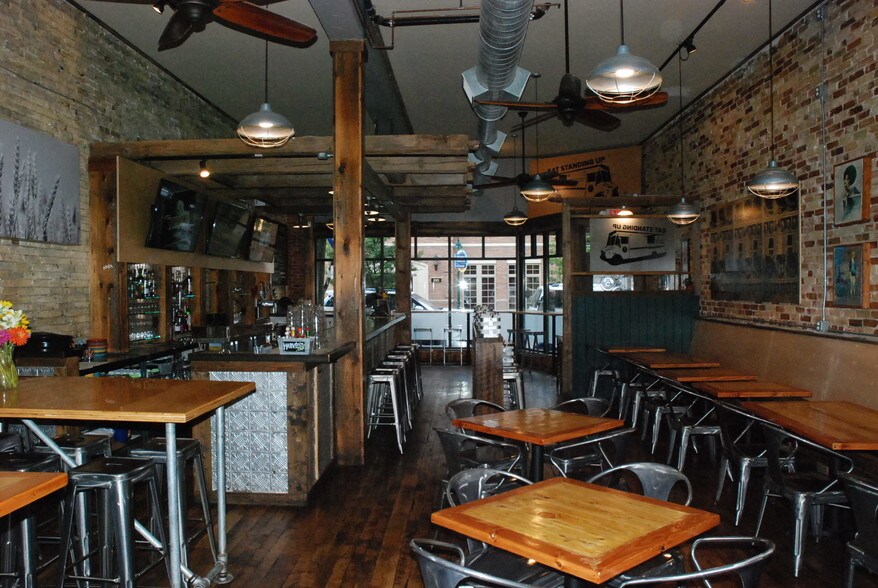 More Photos Of 127 S Union St, Traverse City Restaurant For Sale