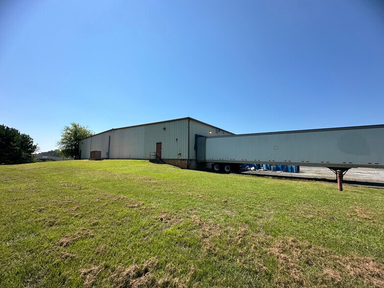 More Photos Of 165 Garrett Way NW, Milledgeville Light Manufacturing For Sale