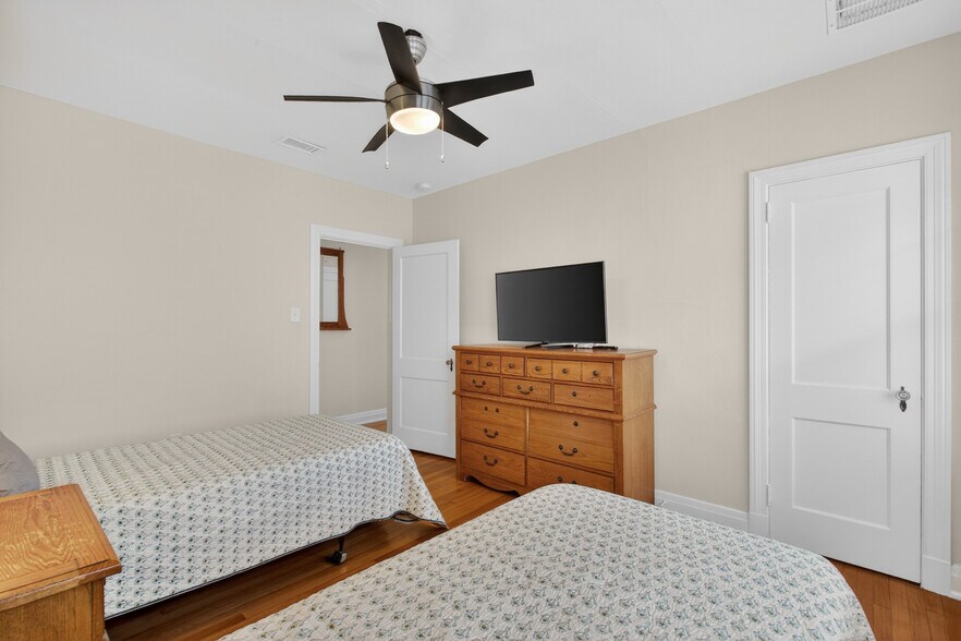 More Photos Of 1710 River Rd, Jacksonville Apartments For Sale