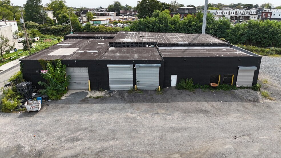 Primary Photo Of 2006-2034 S 62nd St, Philadelphia Service For Lease