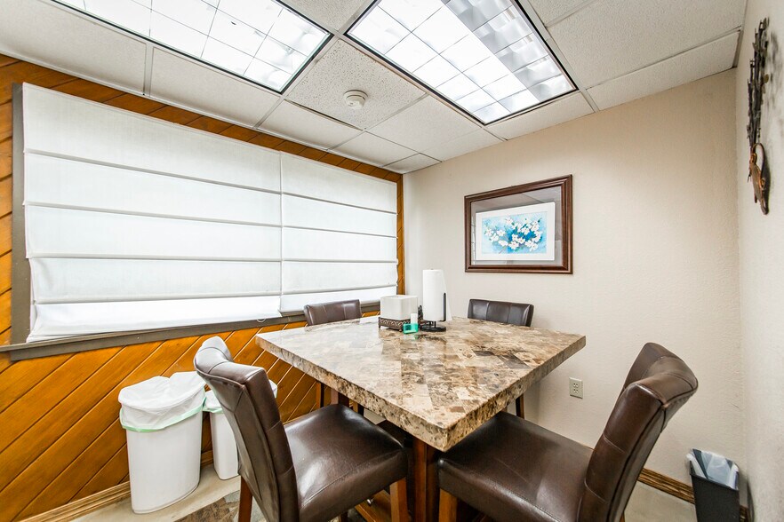 More Photos Of 2911 Pine St, Arkadelphia Medical For Sale