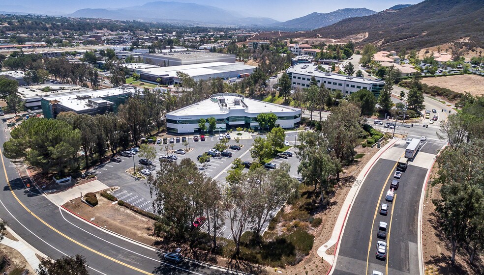 More Photos Of 28765 Single Oak Dr, Temecula Office For Lease