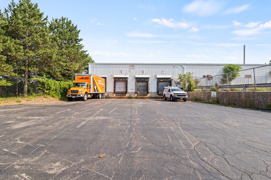 More Photos Of 69 Seneca Ave, Rochester Warehouse For Sale