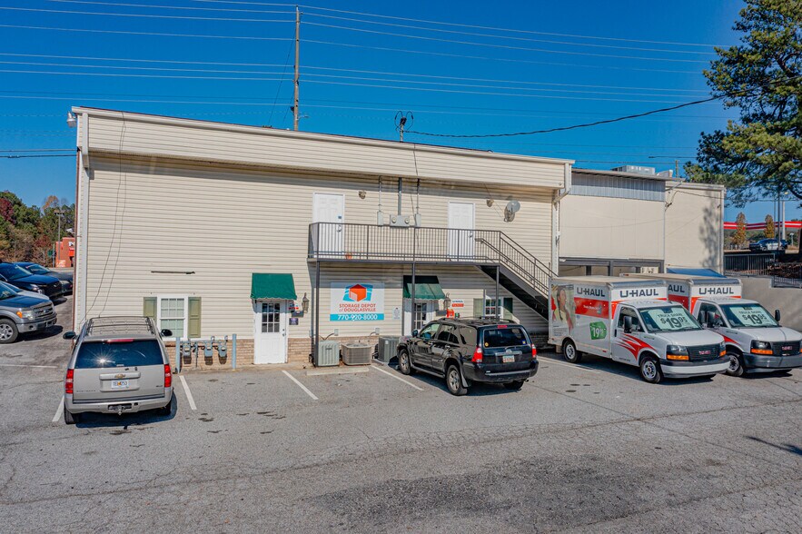 More Photos Of 5728 Fairburn Rd, Douglasville Self Storage For Lease