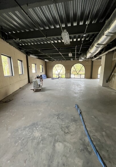 More Photos Of 411 N Section St, Fairhope Medical For Lease