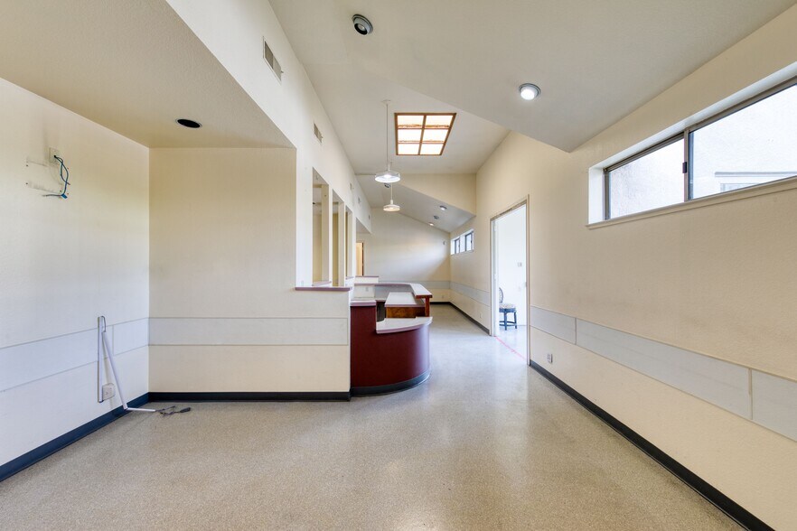 More Photos Of 2928 Eastern Ave, Sacramento Medical For Sale
