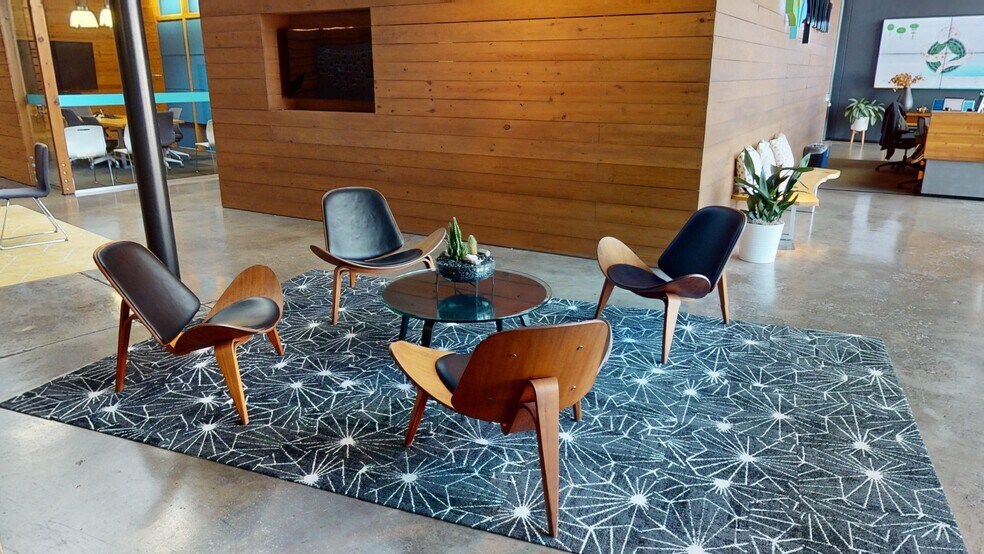 More Photos Of 2201 E 6th St, Austin Loft Creative Space For Lease