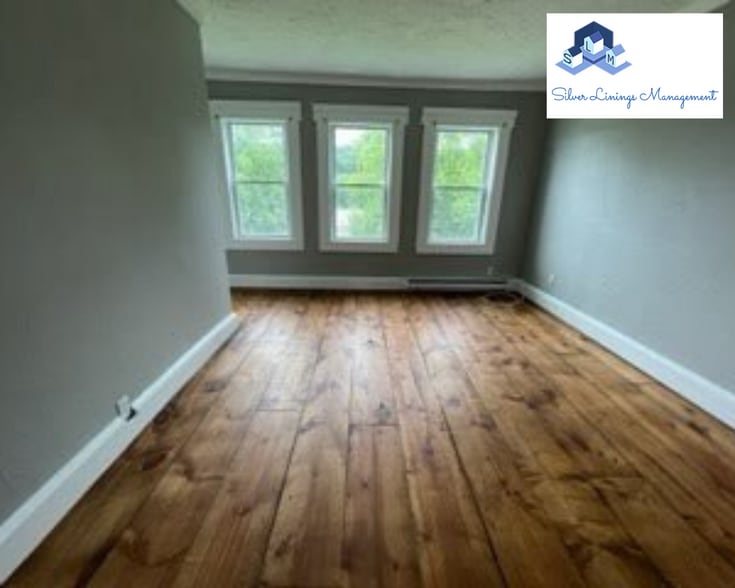 More Photos Of 715 Riverside Dr, North Grosvenordale Apartments For Sale