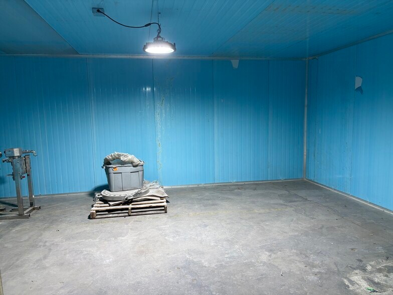 More Photos Of 1737 NW 5th St, Oklahoma City Warehouse For Lease