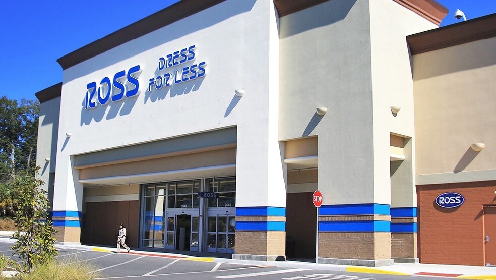 More Photos Of 2601-2659 NW 13th St, Gainesville Unknown For Lease