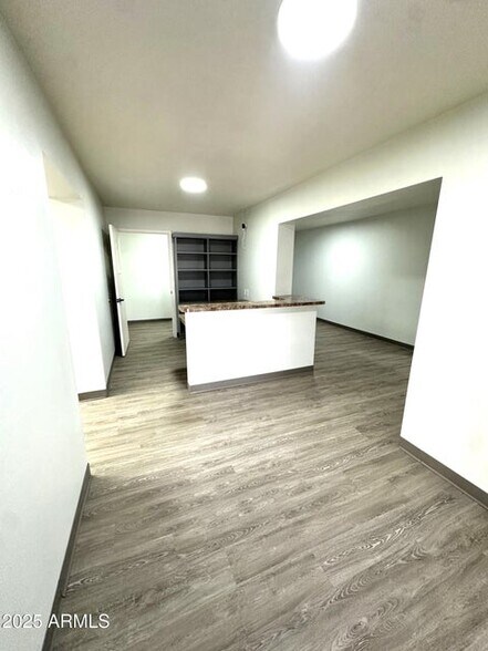 More Photos Of 600 E University Dr, Mesa Medical For Lease