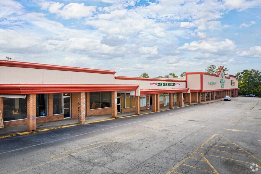 More Photos Of 1576 Eisenhower Pky, Macon-Bibb Unknown For Lease
