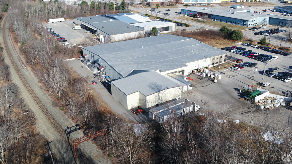 More Photos Of 20 Morin St, Biddeford Warehouse For Lease