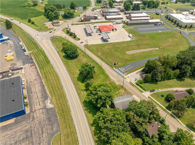 More Photos Of 3249 Coral Rd, Malvern Office For Sale