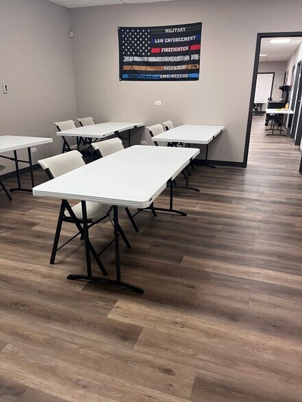 More Photos Of 55 W 22nd St, Lombard Office For Lease