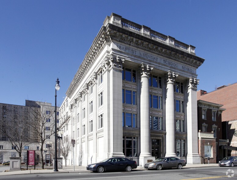 Primary Photo Of 161 Rosa L Parks Blvd, Nashville Office Residential For Lease