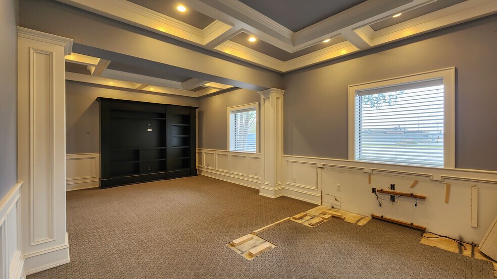 More Photos Of 7986 N Telegraph Rd, Newport Industrial For Sale