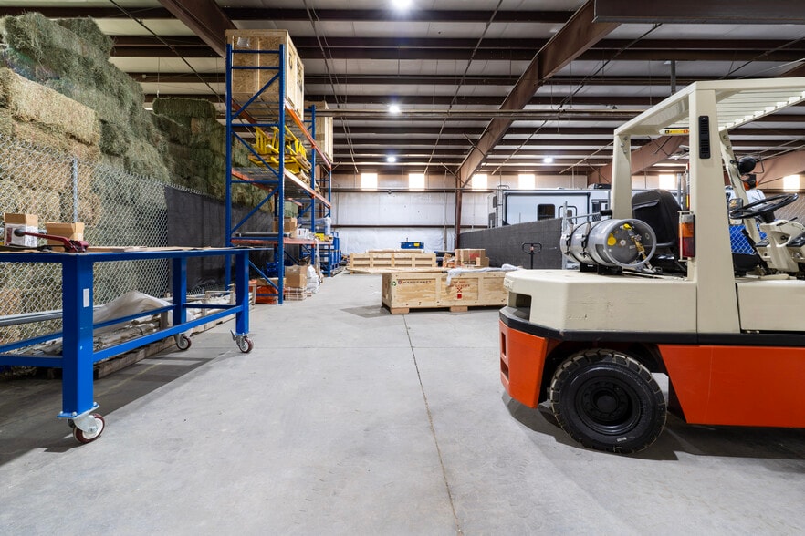 More Photos Of 1125 Blackhawk Blvd, Mount Pleasant Manufacturing For Sale