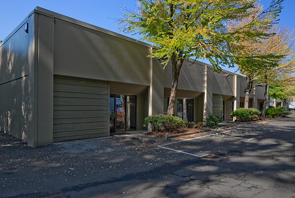 More Photos Of 15800 SW Upper Boones Ferry Rd, Portland Unknown For Lease