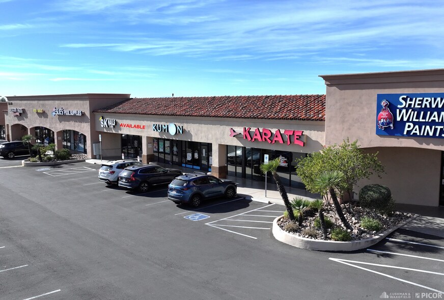 Primary Photo Of 5665-5689 N Swan Rd, Tucson Unknown For Lease
