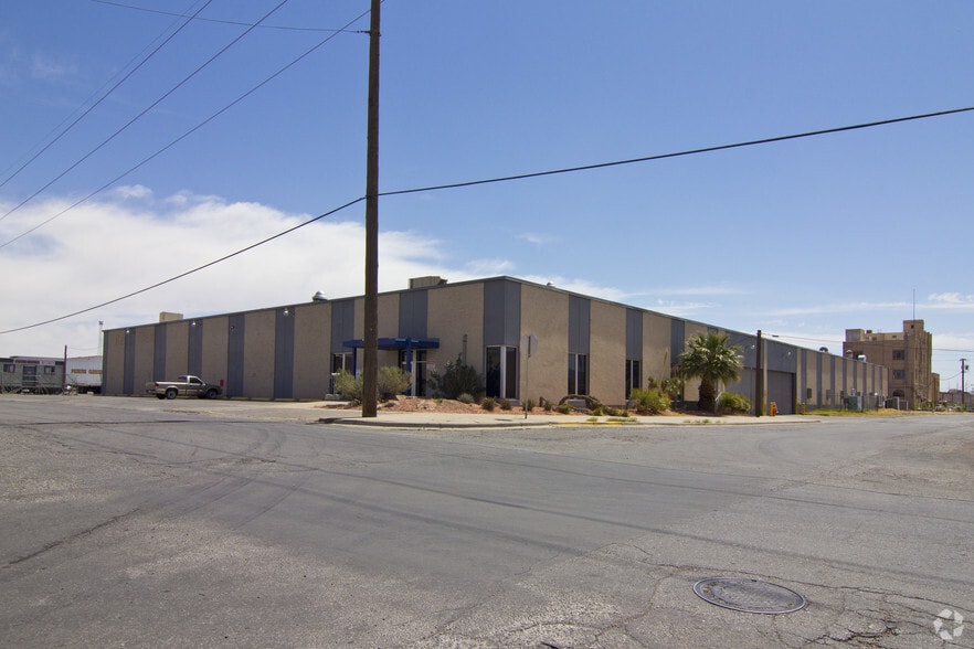 Primary Photo Of 3700 Durazno Ave, El Paso Light Distribution For Sale