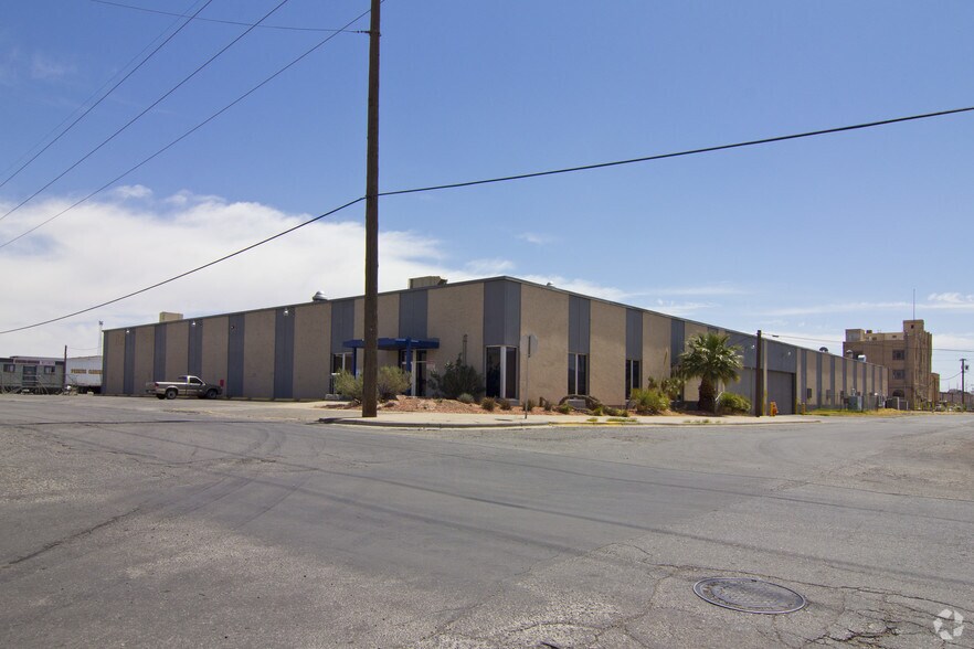 More Photos Of 3700 Durazno Ave, El Paso Light Distribution For Lease