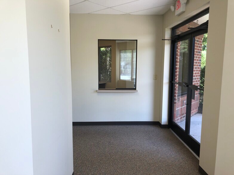 More Photos Of 123 Capcom Ave, Wake Forest Medical For Lease