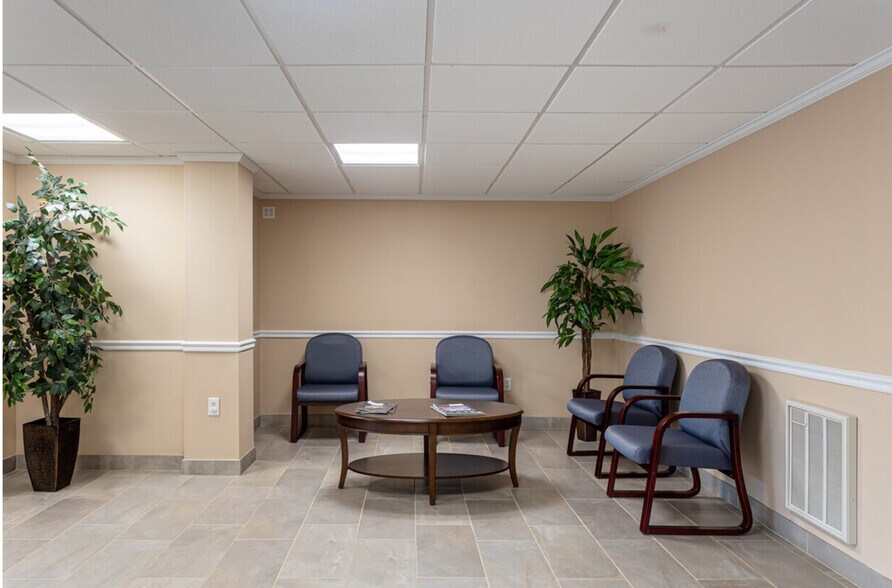 More Photos Of 1221 Main St, Weymouth Medical For Lease