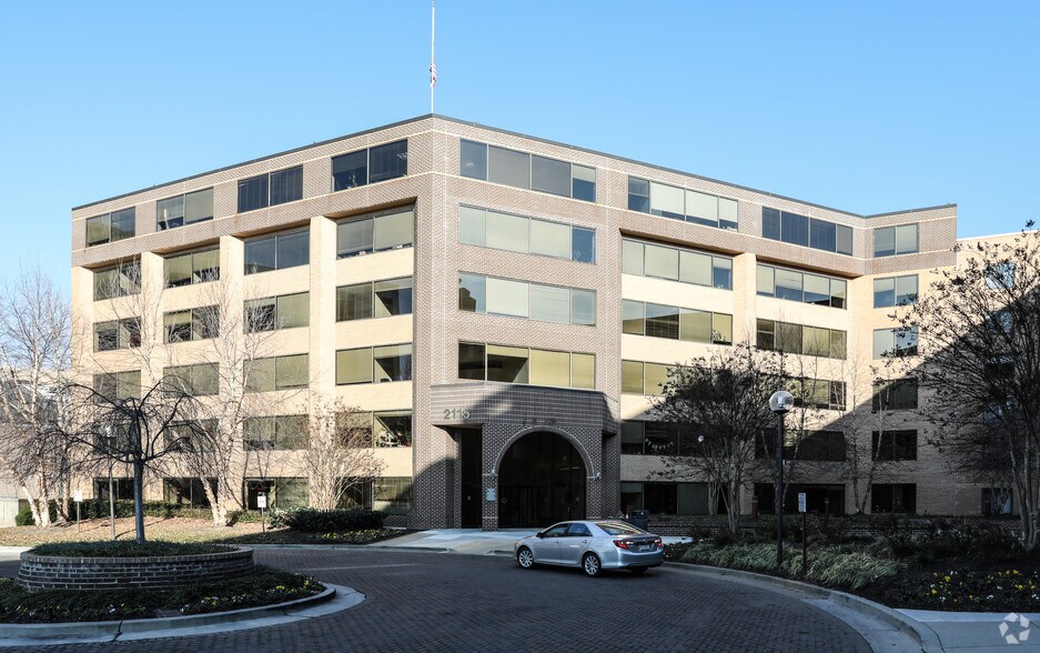 Primary Photo Of 2115 Wisconsin Ave NW, Washington Office For Lease