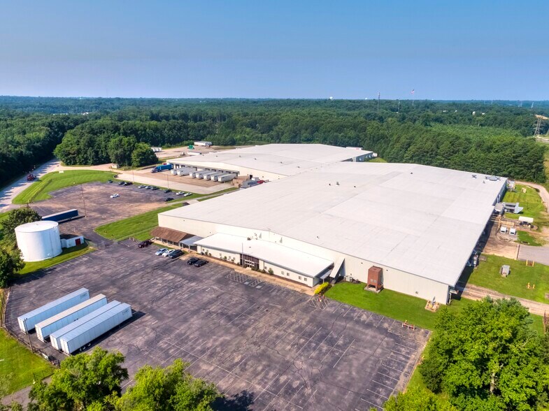 More Photos Of 11200-11300 Old Stage Rd, Chester Manufacturing For Lease