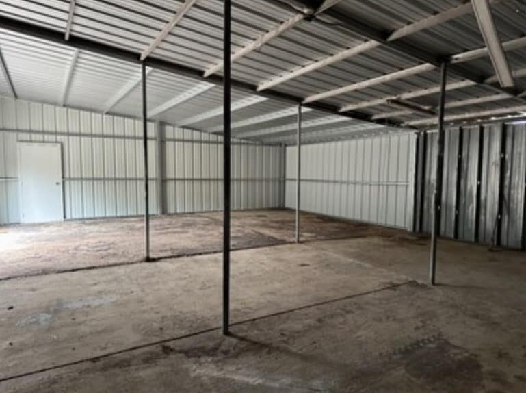 More Photos Of 7001 Weaver Rd, Houston Manufacturing For Sale