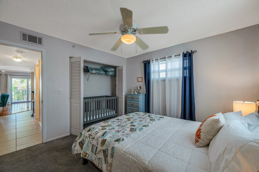 More Photos Of 1809 Gulf Blvd, Indian Rocks Beach Apartments For Sale