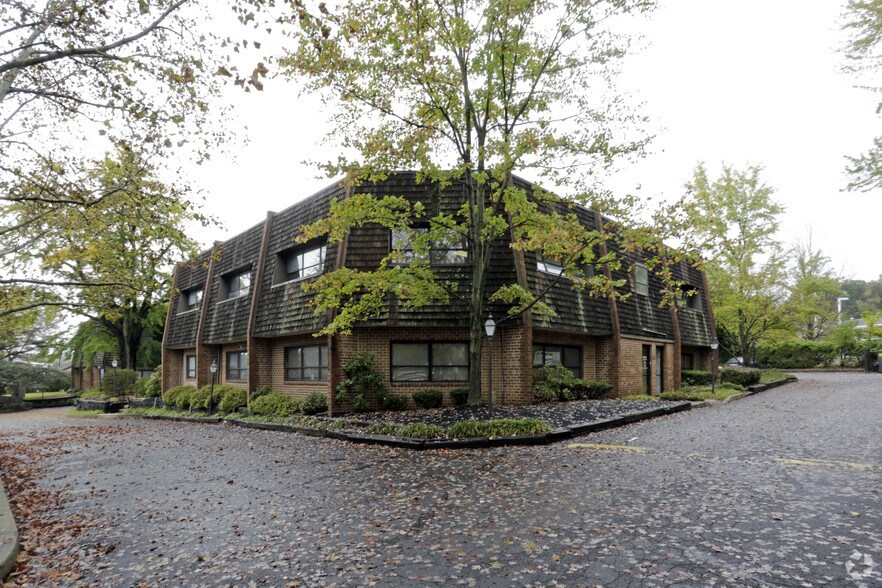 Primary Photo Of 1018 Bethlehem Pike, Spring House Unknown For Lease