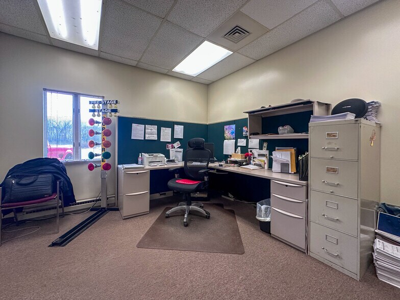 More Photos Of 1617 Warren Ave, Niles Warehouse For Sale