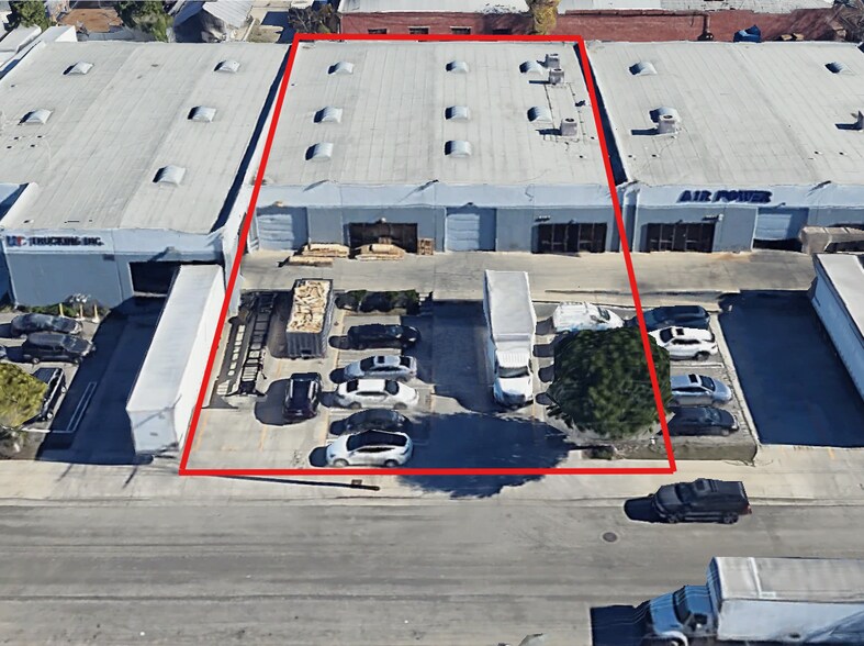 More Photos Of 8320-8350 Isis Ave, Los Angeles Warehouse For Lease