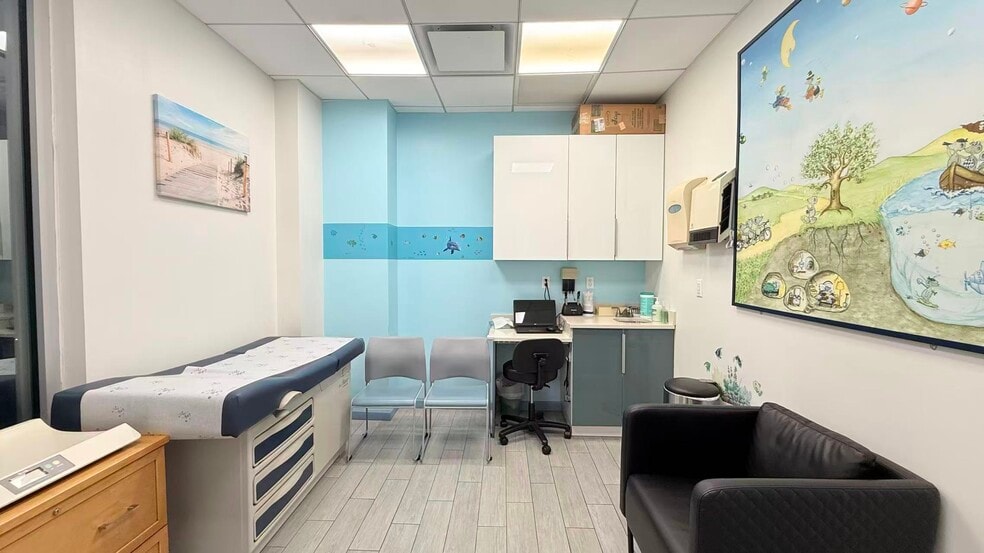 More Photos Of 13107 40th Rd, Flushing Medical For Sale