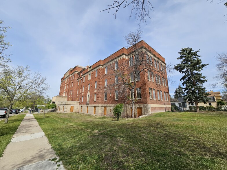 More Photos Of 1109 6th Ave N, Great Falls Assisted Living For Sale