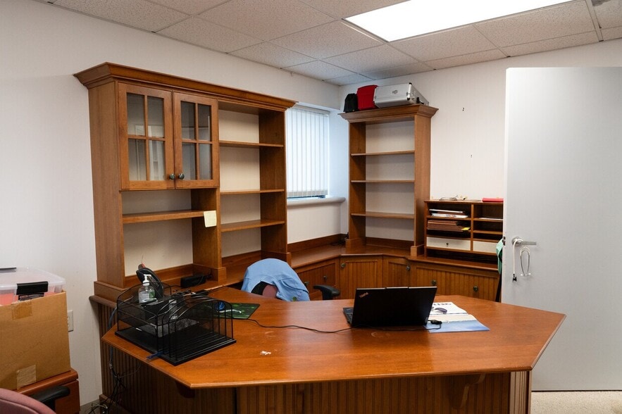 More Photos Of 110 Long Pond Rd, Plymouth Medical For Sale