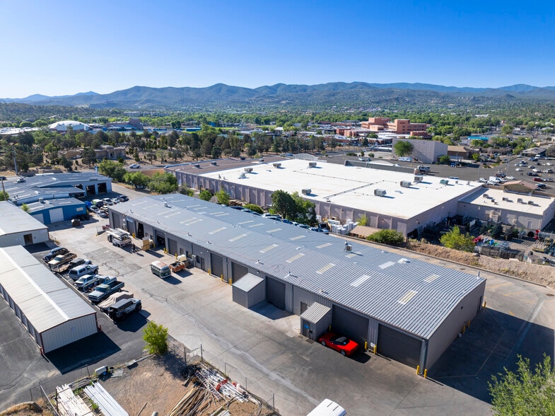 More Photos Of 1050 Willow Creek Rd, Prescott Warehouse For Lease