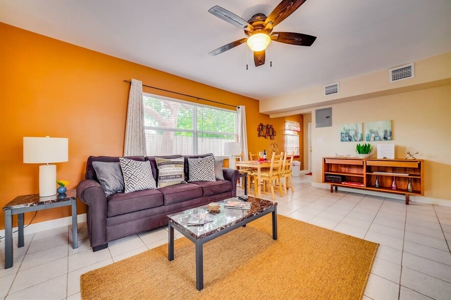 More Photos Of 1115 NE 15th Ave, Fort Lauderdale Apartments For Sale