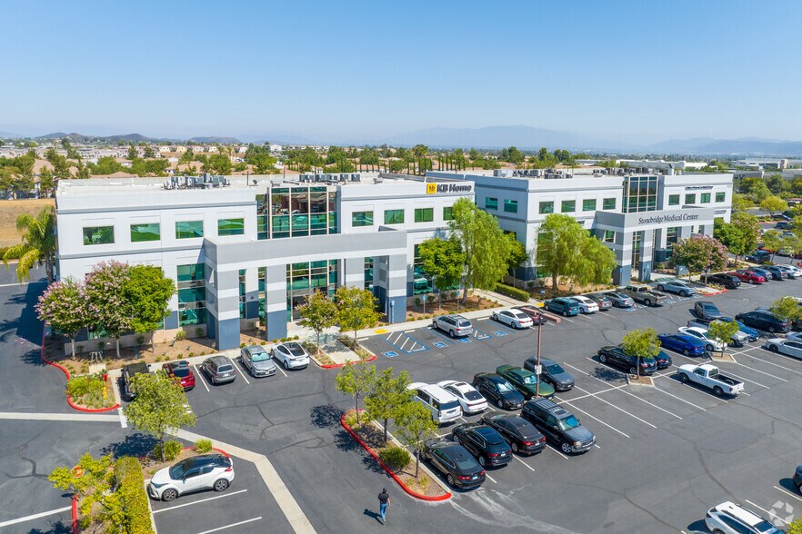 More Photos Of 36310 Inland Valley Dr, Wildomar Medical For Lease