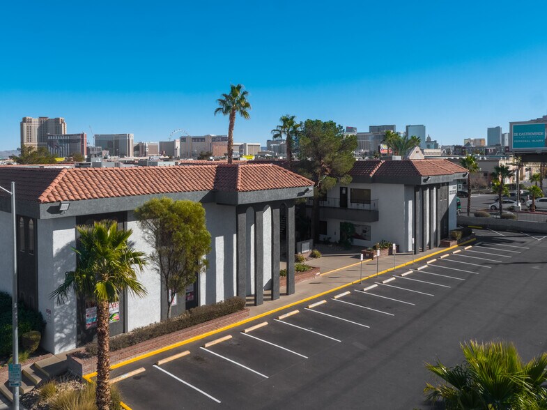 More Photos Of 3160 S Valley View Blvd, Las Vegas Medical For Lease