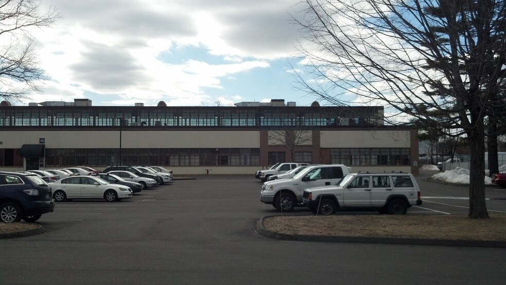 More Photos Of 44 Shelter Rock Rd, Danbury Unknown For Lease