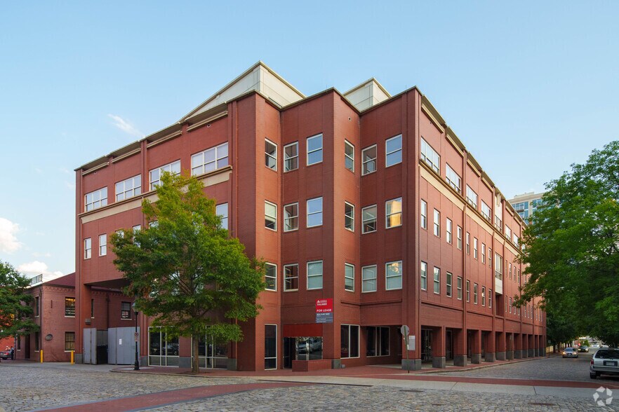 More Photos Of 111 Virginia St, Richmond Office For Lease